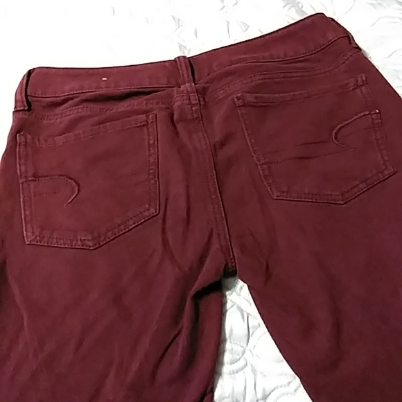 American Eagle Outfitters Super Stretch Maroon Jeggings - Picture 6 of 6